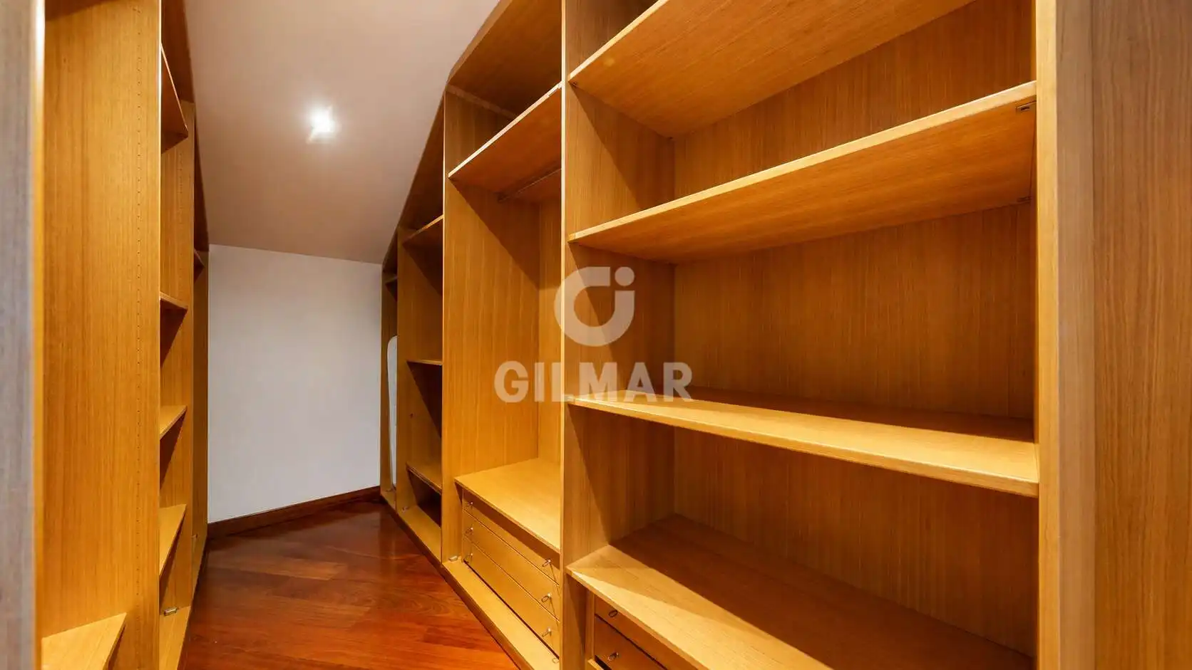 Habitación de Ático en venta en Benalmádena con Calefacción, Jardín privado y Trastero