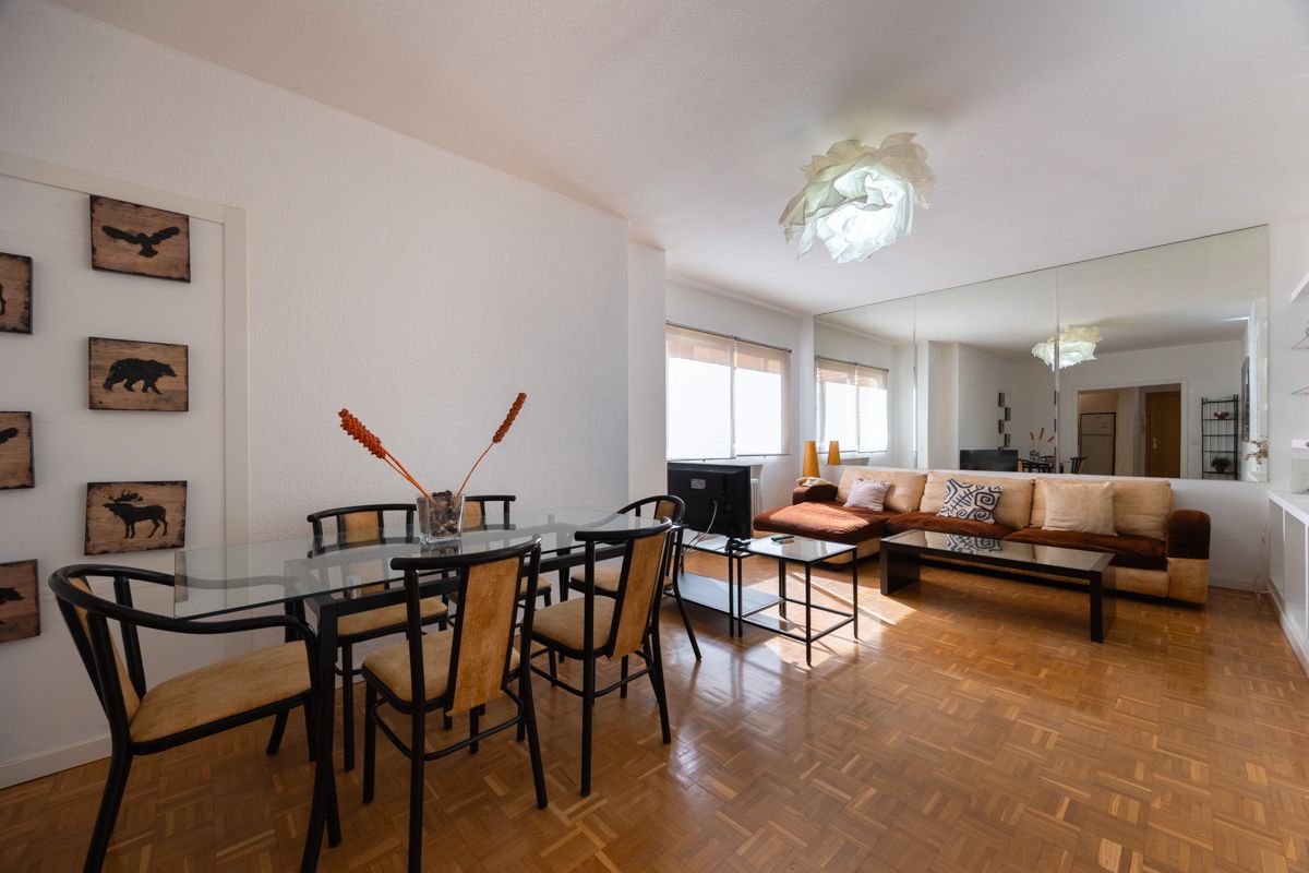 Sala de estar de Piso de alquiler en  Madrid Capital con Calefacción, Terraza y Trastero