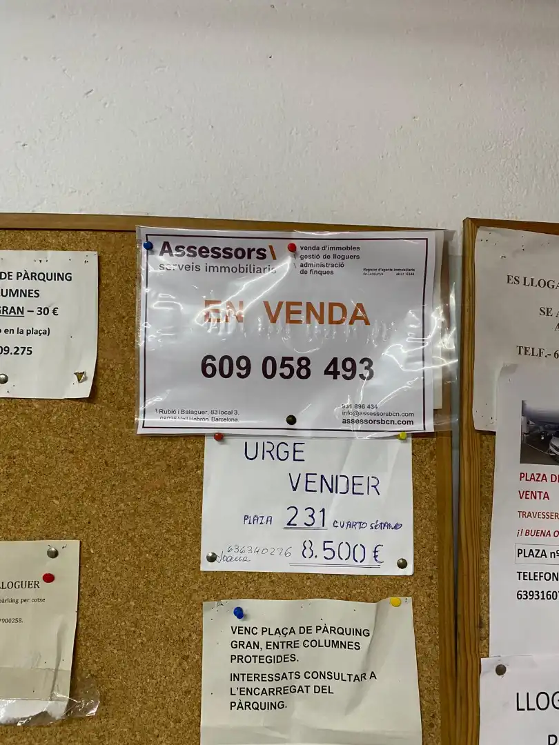 Garage for sale in Barcelona