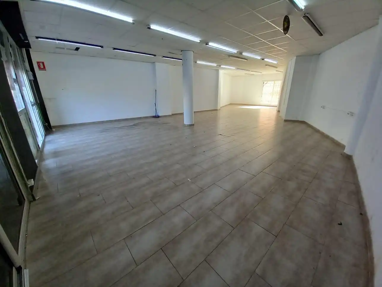 Business premises for sale in Poble, imagen 9