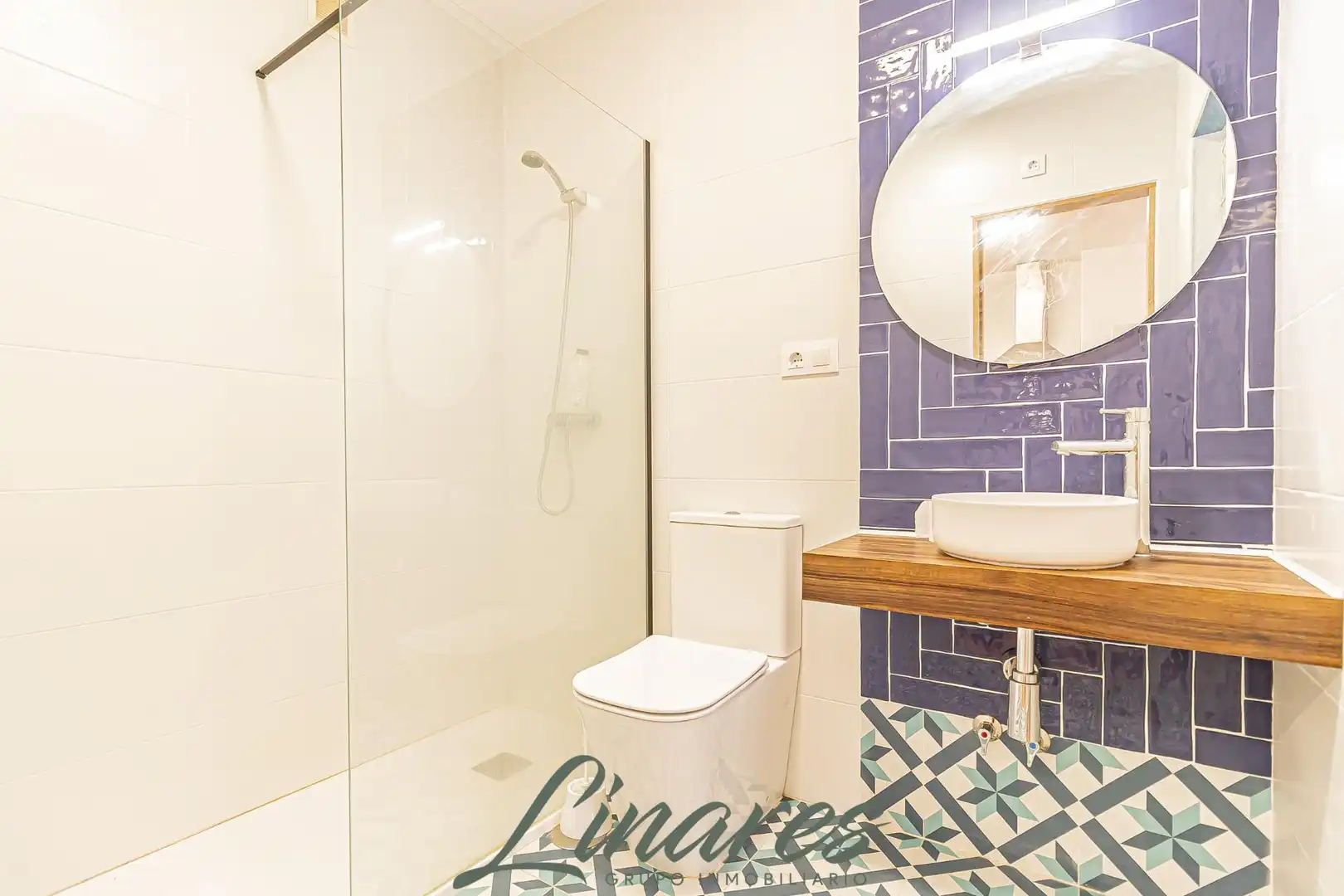 Bany de Apartament en venda en La Manga del Mar Menor amb Terrassa