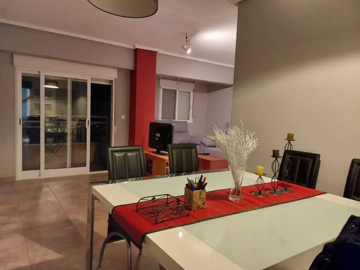 Dining room of Flat for rent in  Valencia Capital  with Air Conditioner and Balcony