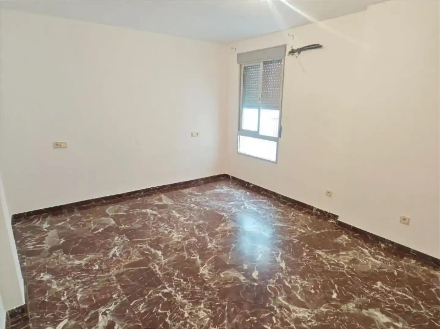 Habitación de Piso en venta en Villa del Río con Balcón