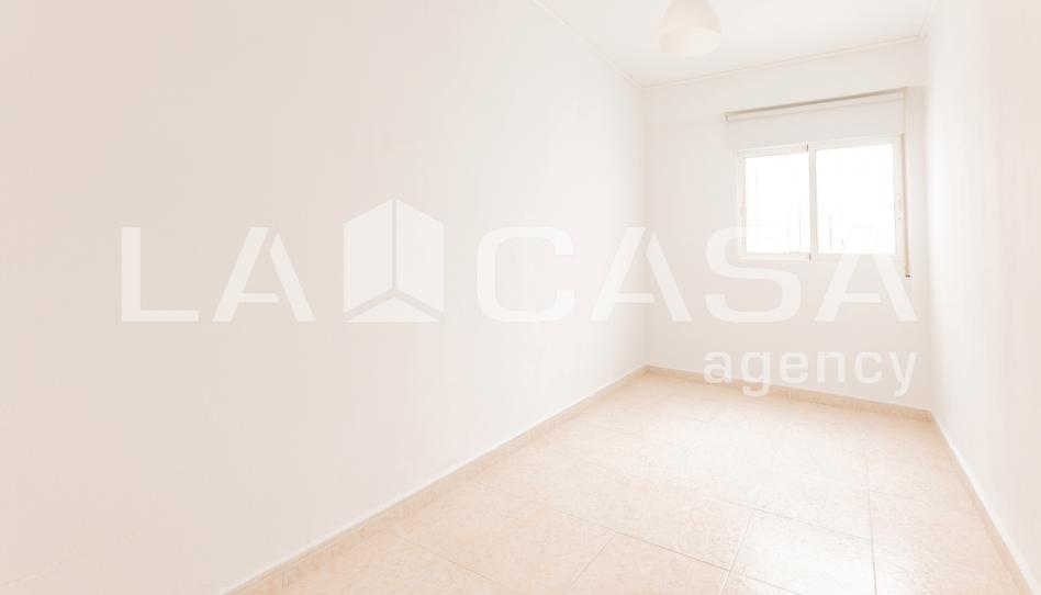 Photo 1 of Flat for sale in Carrer de Sant Josep de la Vega, El Grau, Valencia