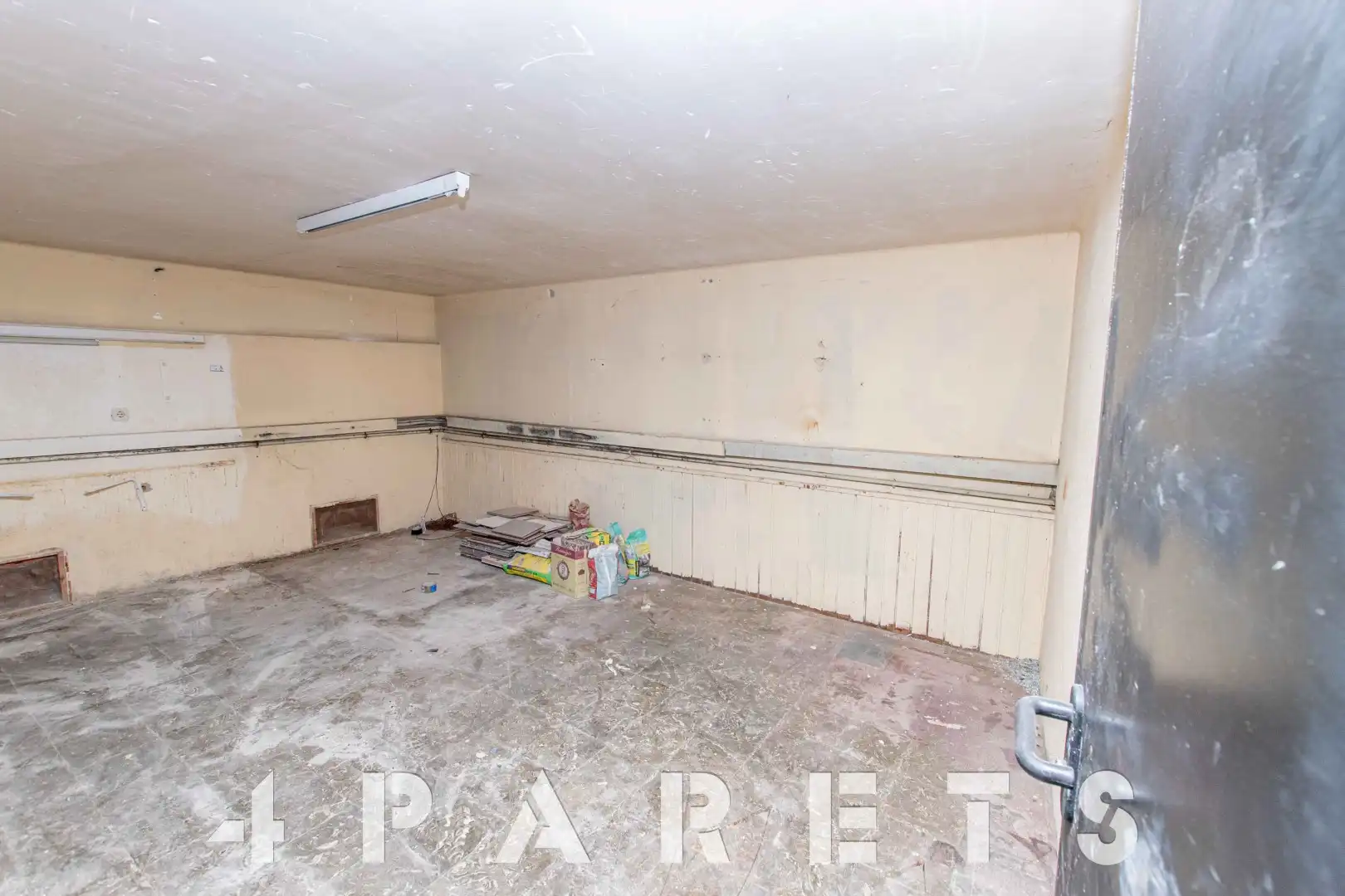 Commercial properties for sale in Canet de Mar  with Air Conditioner