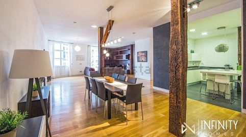 Foto 2 de Piso de alquiler en Andra Maria Kalea, Casco Viejo, Bilbao