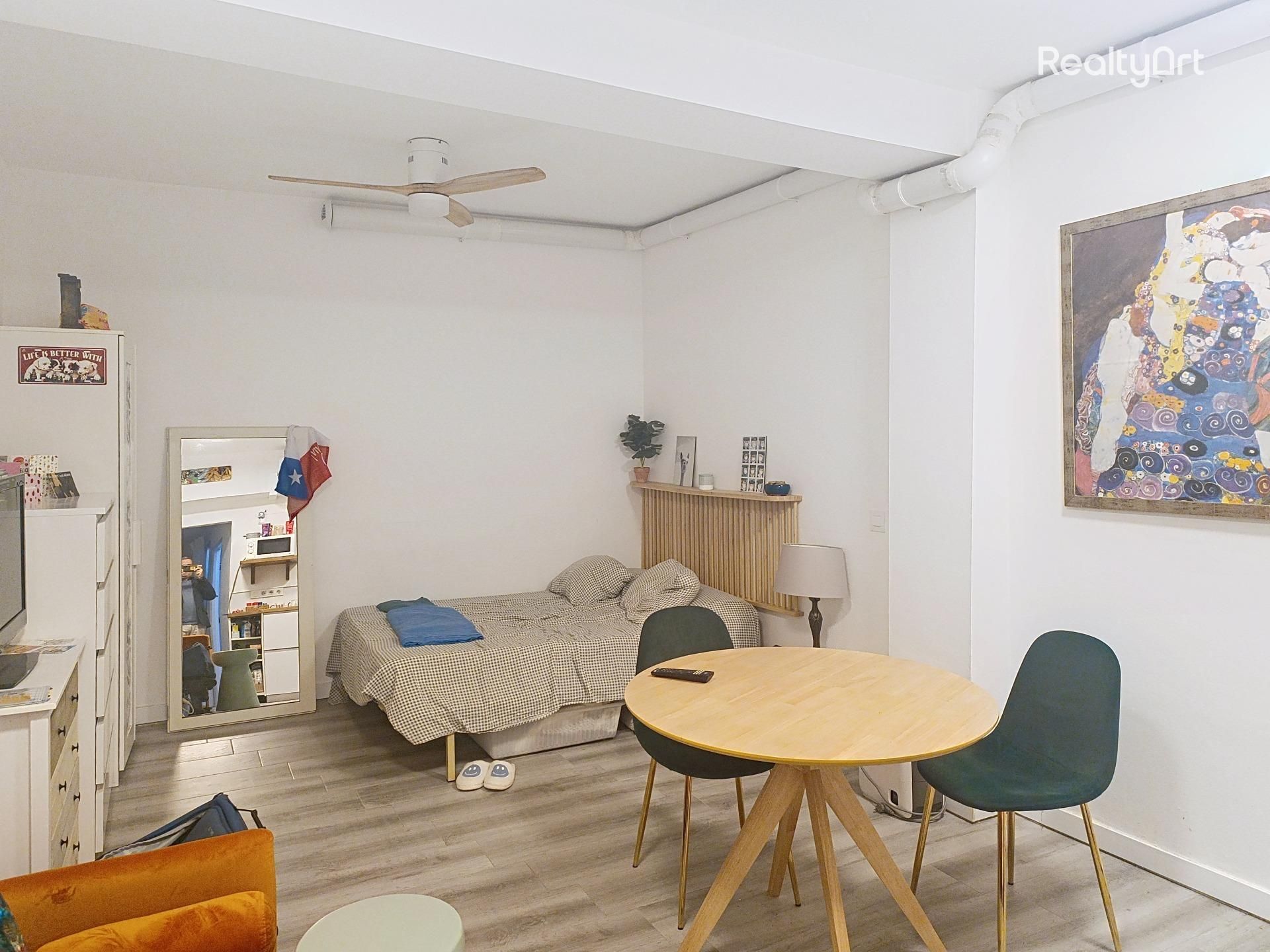 Dormitori de Casa o xalet en venda en  Sevilla Capital amb Terrassa i Moblat