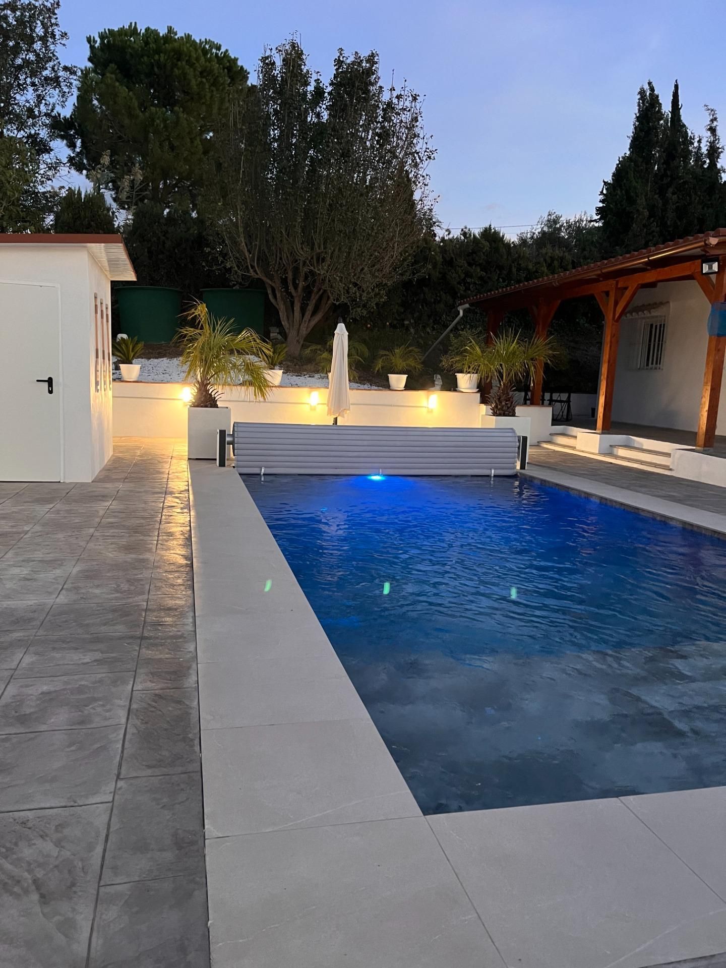 Piscina de Casa o xalet en venda en Cártama amb Aire condicionat, Calefacció i Jardí privat