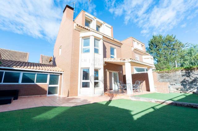 Casa-chalet en Alquiler en Eucalipto en Mas Camarena