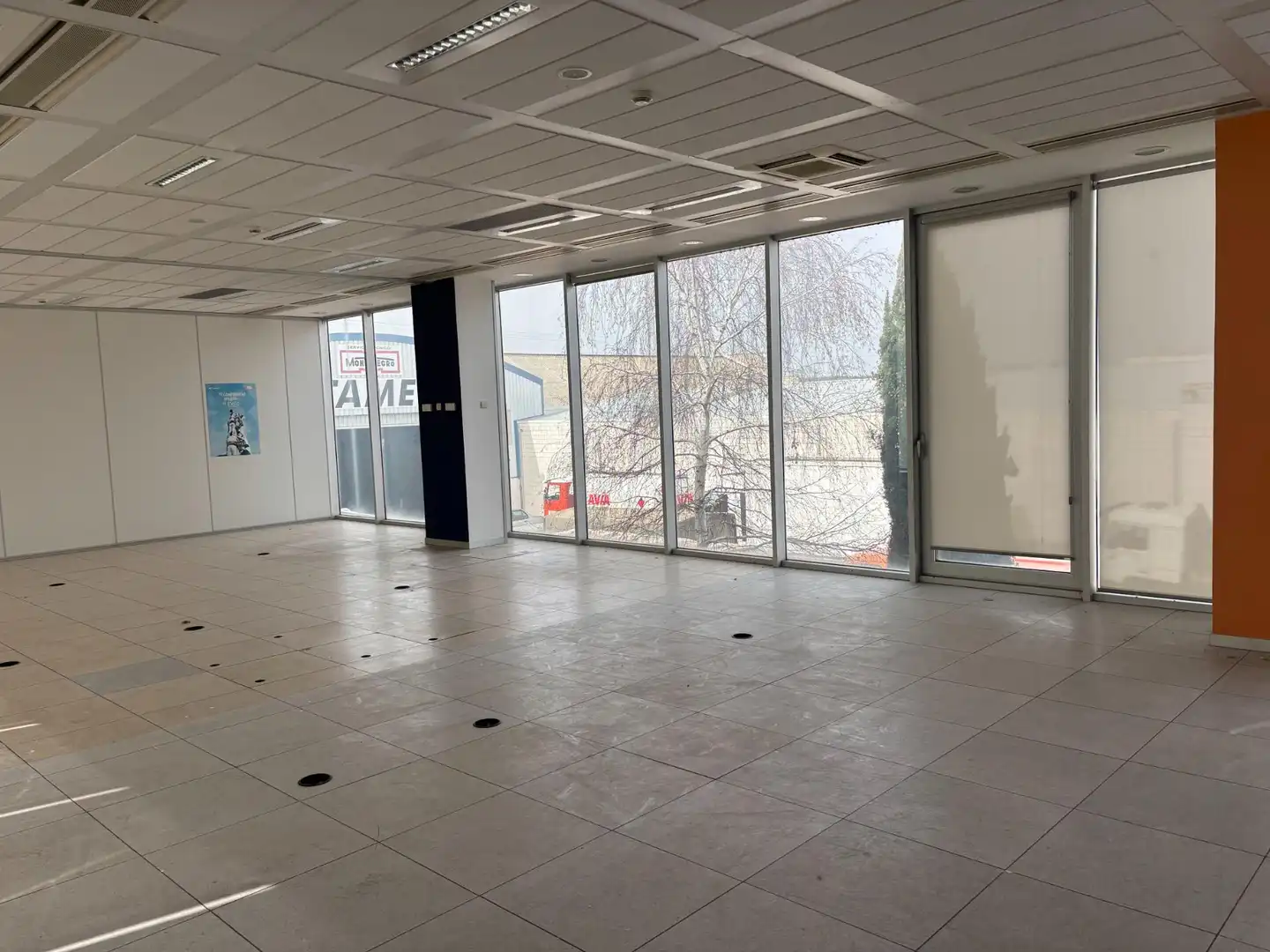 Immobles singulars amb ascensor en venda a Avenida Avenida Ramón y Cajal, imagen 45