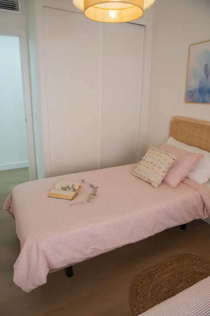Habitación de Casa o chalet en venta en San Pedro del Pinatar con Balcón y Internet