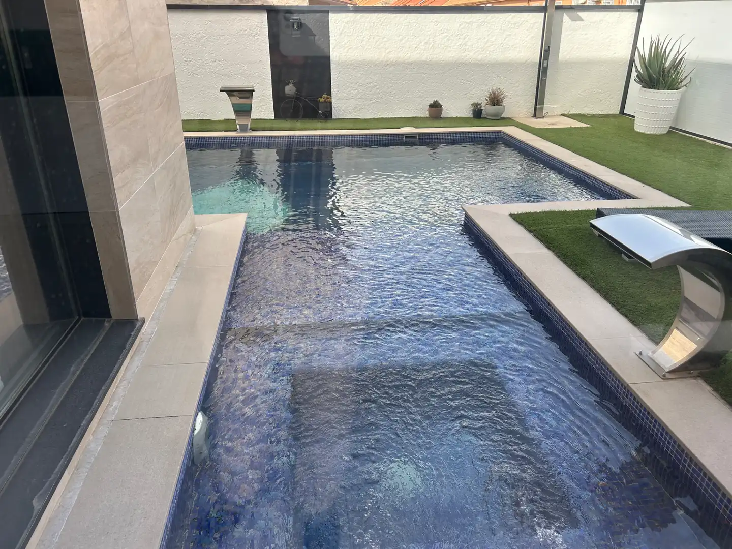 Piscina de Casa o chalet en venta en Yuncos con Aire acondicionado, Calefacción y Jardín privado