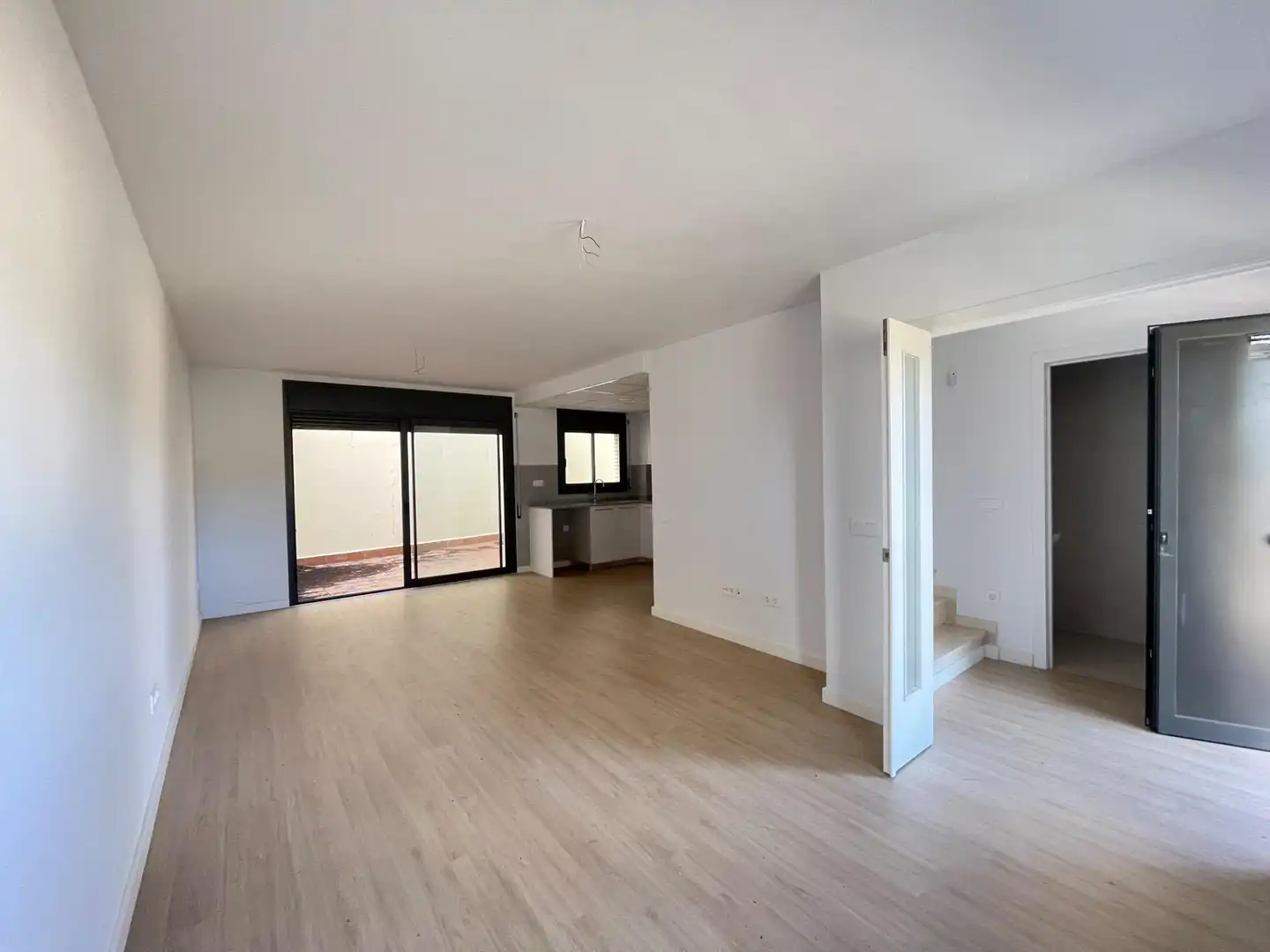 Sala de estar de Casa adosada en venta en La Pobla de Montornès  