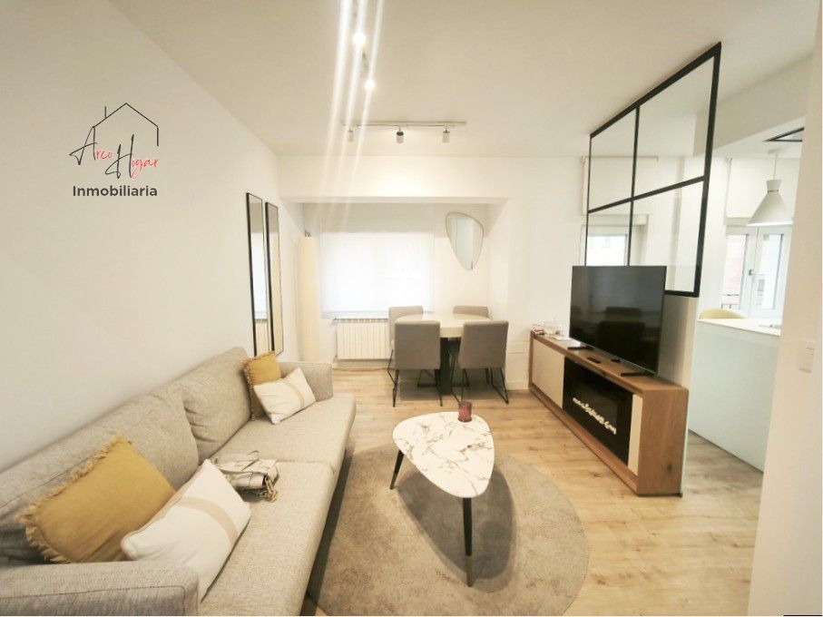 Flat for rent in PIZARRO, Salesas, Chinchibarra - Capuchinos