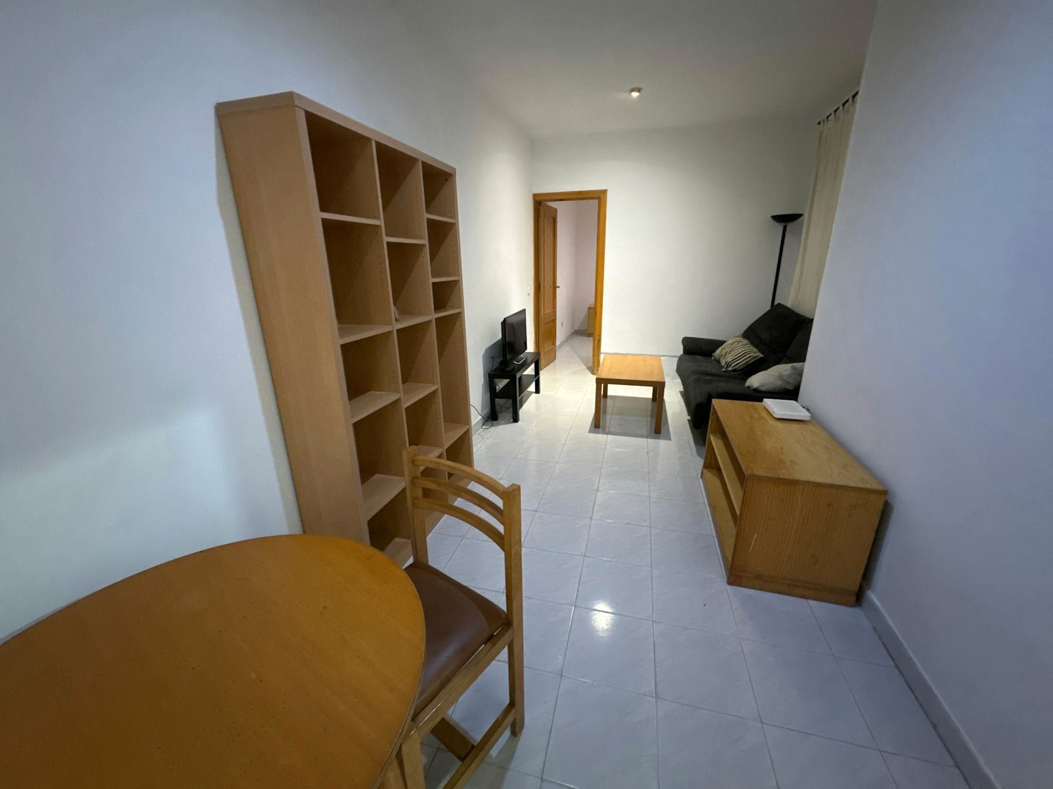 Sala de estar de Piso de alquiler en  Madrid Capital con Amueblado, Lavadora y TV