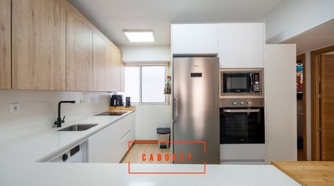 Foto 2 de Piso en venta en Calle Altamira, 18, Oliveros - Altamira, Almería Capital