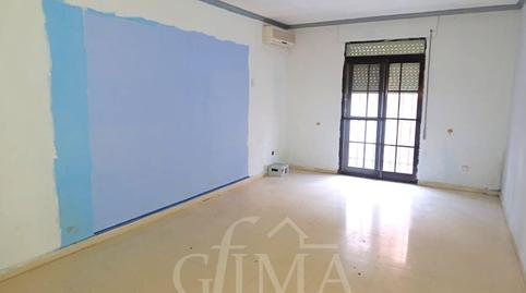 Foto 2 de Planta baixa en venda a Valdepeñas, Ciudad Real