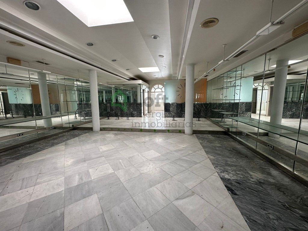 Local de alquiler en Badajoz Capital con Aire acondicionado