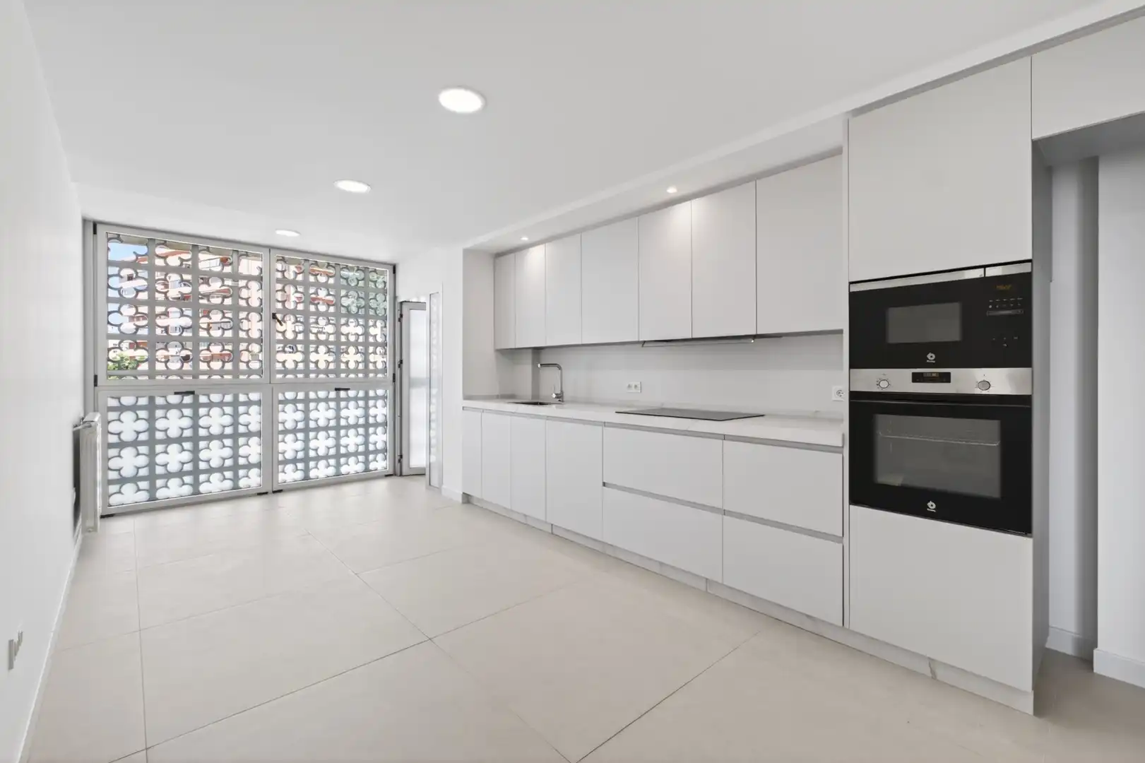 Cocina de Ático en venta en Málaga con Aire acondicionado, Terraza y Piscina
