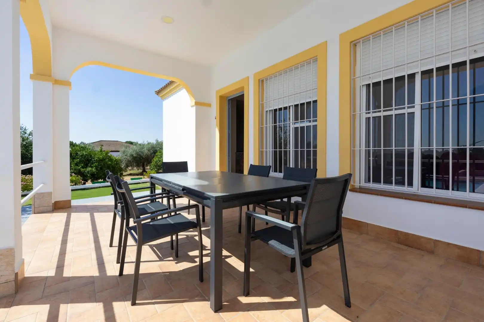 Terraza de Casa o chalet en venta en La Puebla del Río con Terraza, Trastero y Piscina