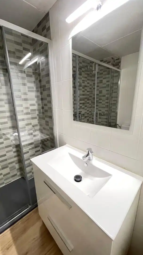 Baño de Apartamento en venta en Pineda de Mar con Aire acondicionado, Amueblado y Piscina comunitaria
