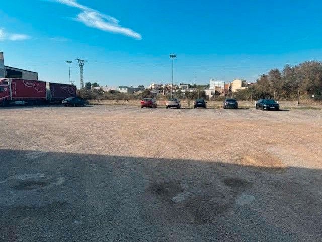Aparcament de Terreny industrial de lloguer en Massanassa