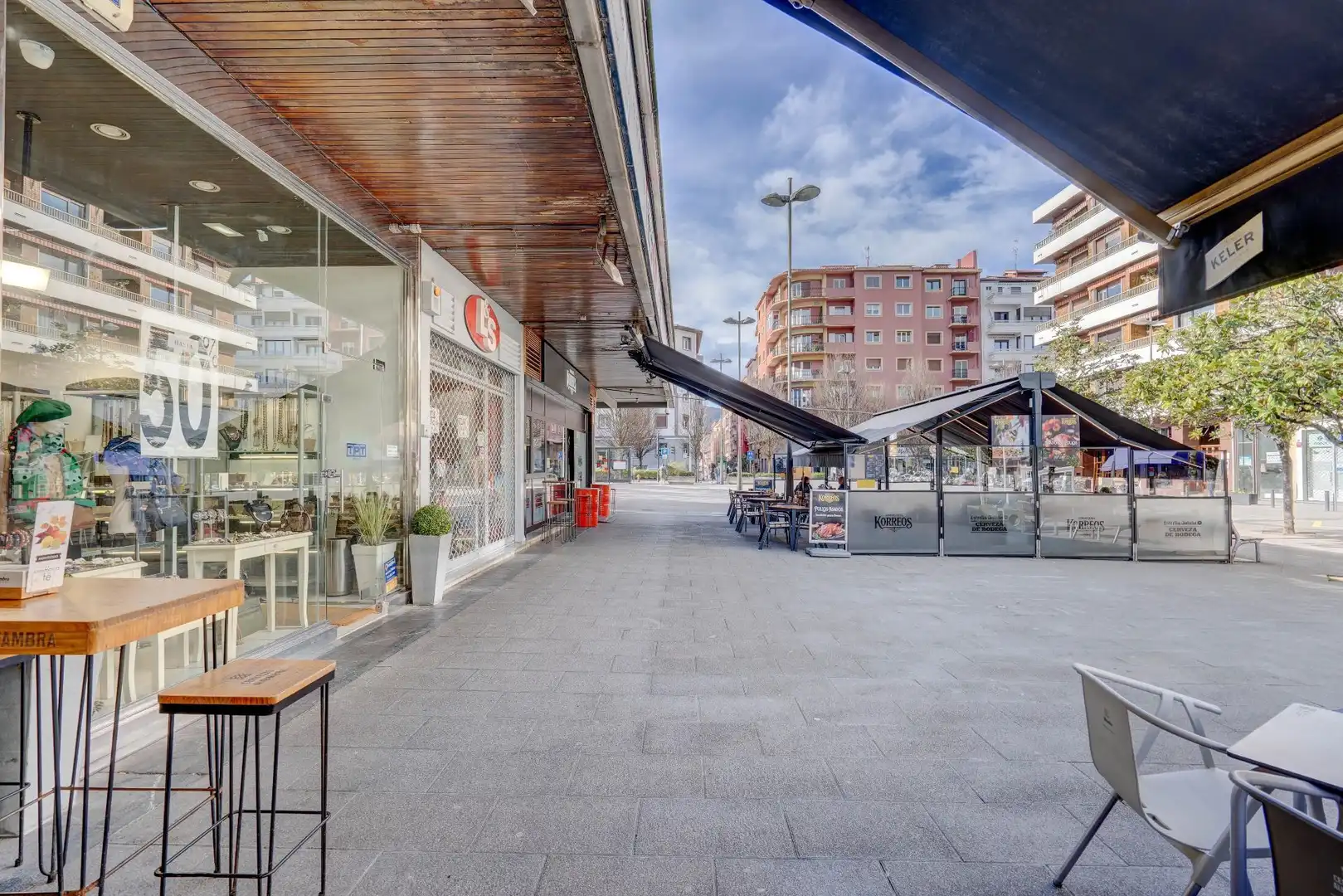Locale commerciale in vendita a Centro - Mendibil - Santiago, imagen 5