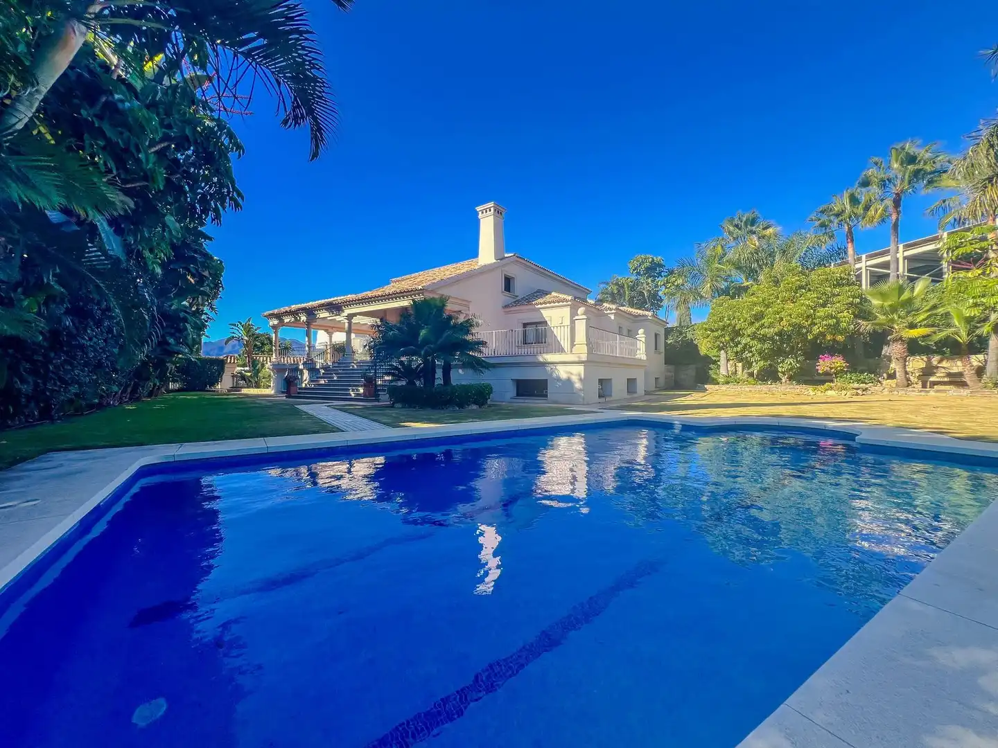 Villa mit Pool zum Verkauf in Urbanización Los Flamingos 104, imagen 39