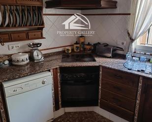 Kitchen of House or chalet for sale in Chiclana de la Frontera  with Heating, Storage room and Oven