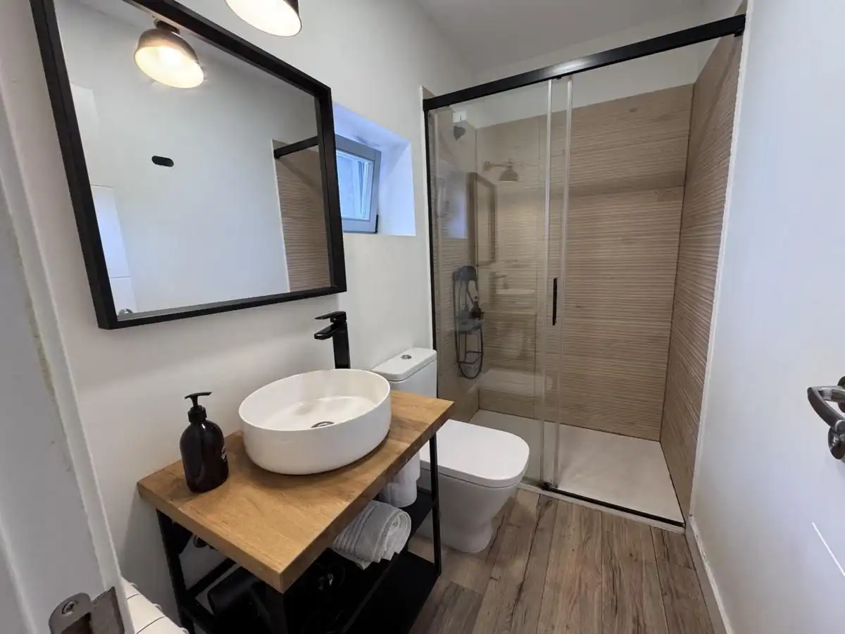 Bathroom of Detached homes for sale in Llanes  with Heating, Terrace and Furnished