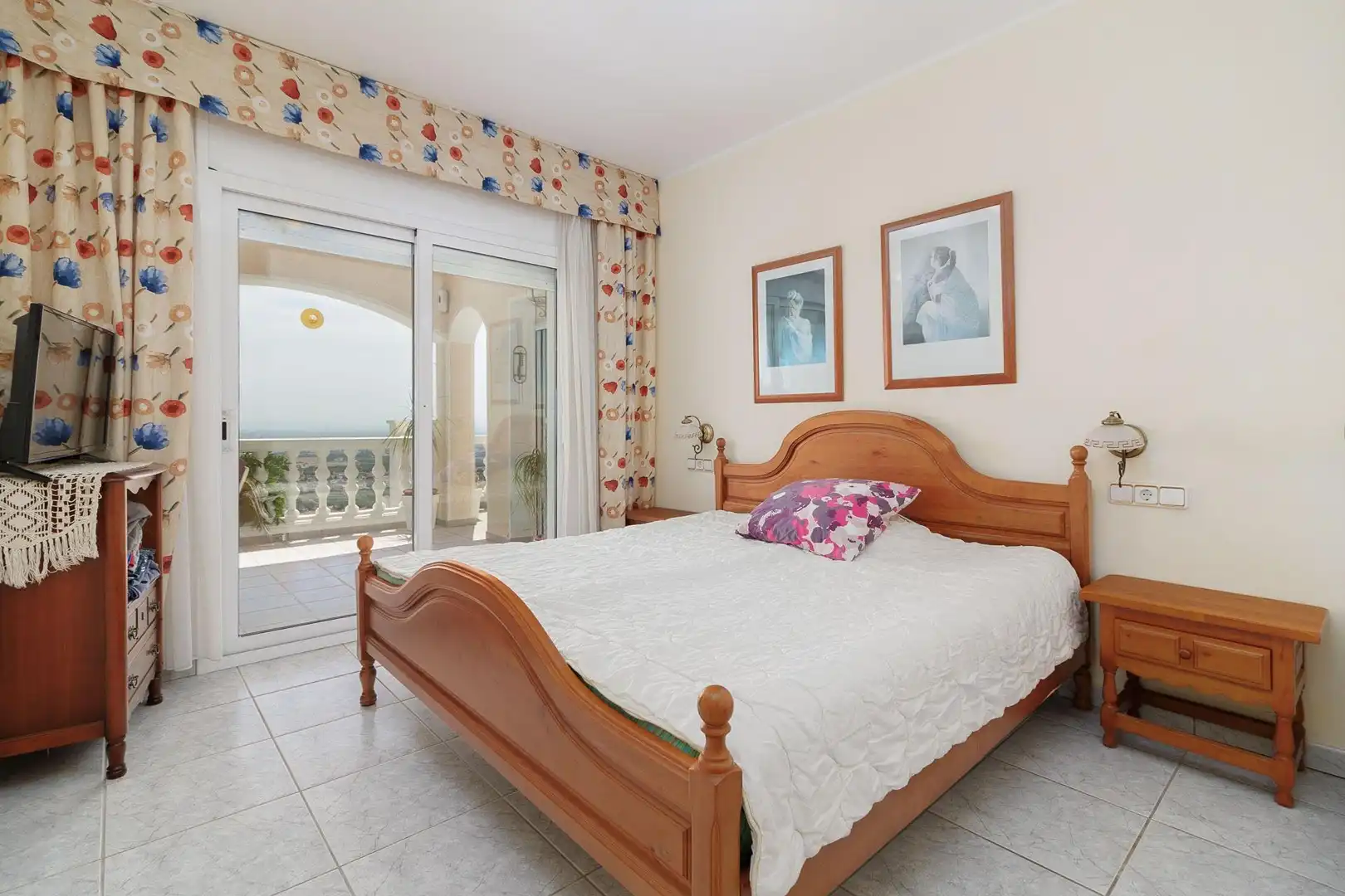 Dormitori de Casa o xalet en venda en Roses amb Aire condicionat, Calefacció i Terrassa