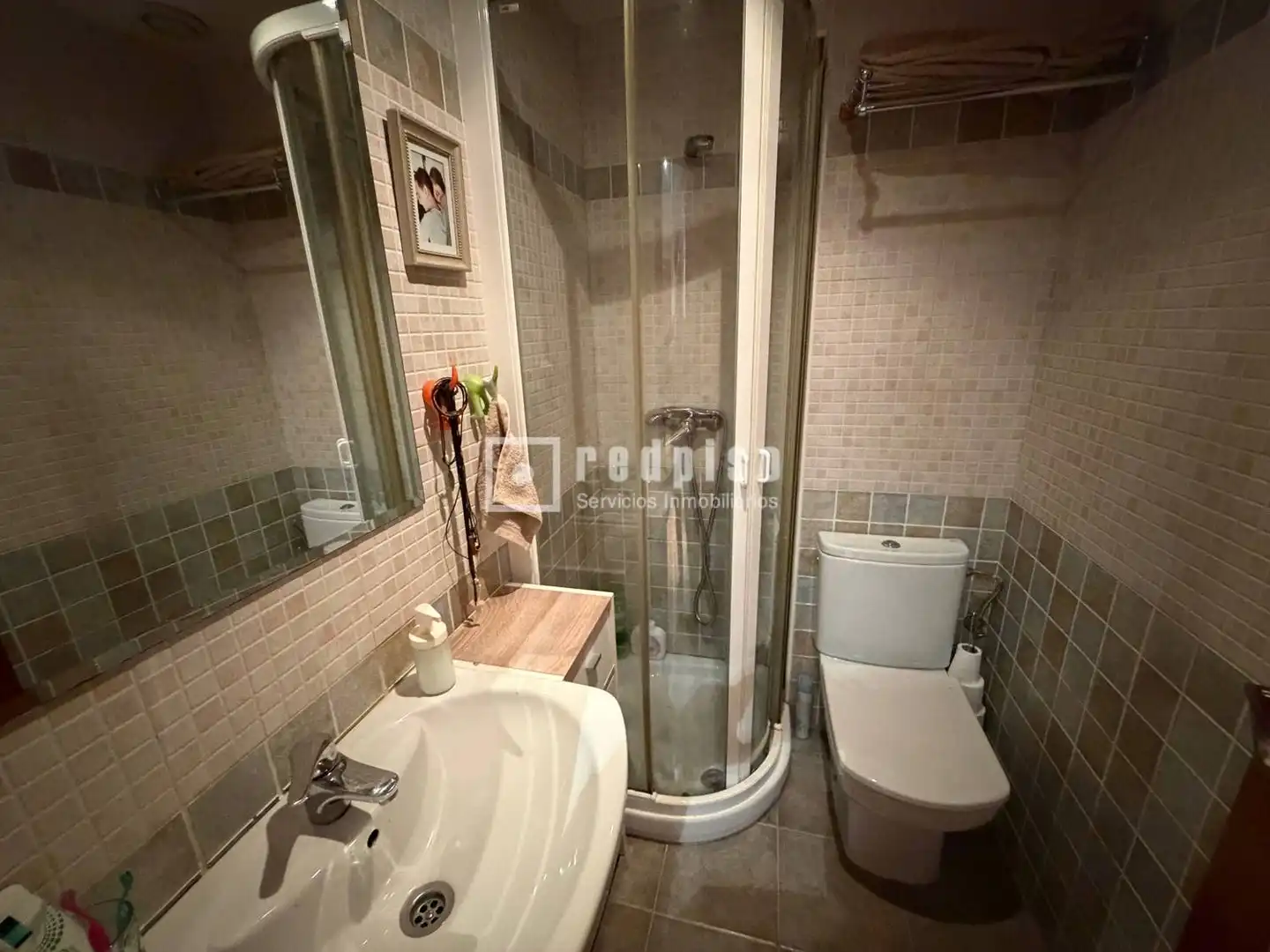 Bathroom of Flat for sale in Madrid  with Air Conditioner, Heating and Private garden