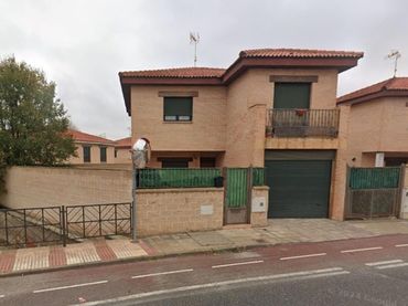 Maison mitoyenne à vendre à Espartero