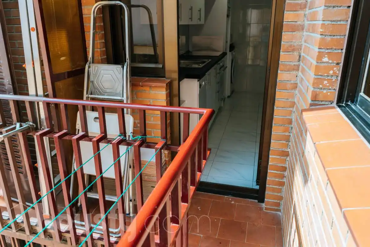 Balcony of Flat for rent in Madrid  with Heating, Terrace and Furnished