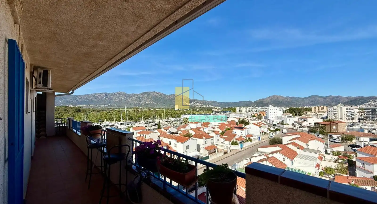 Terraza de Estudio en venta en Roses con Calefacción, Jardín privado y Piscina