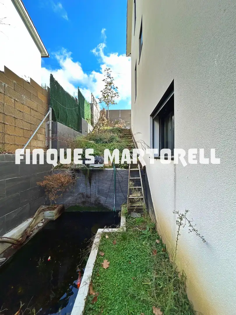 Exterior view of Houses for sale in Santa Coloma de Farners  with Air Conditioner, Heating and Private garden