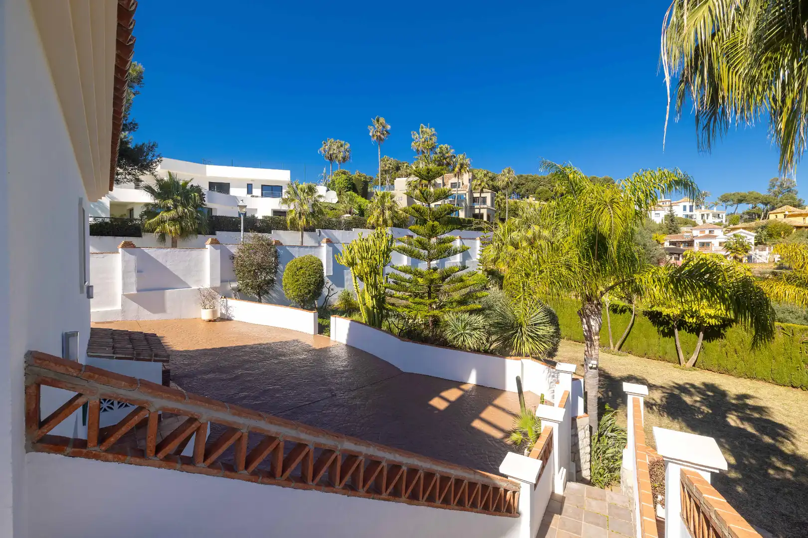Jardí de Casa o xalet en venda en Marbella amb Aire condicionat, Jardí privat i Terrassa