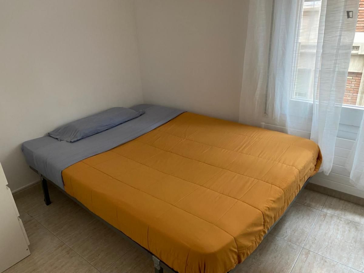 Bedroom of Apartment to share in  Barcelona Capital  with Heating, Furnished and Oven