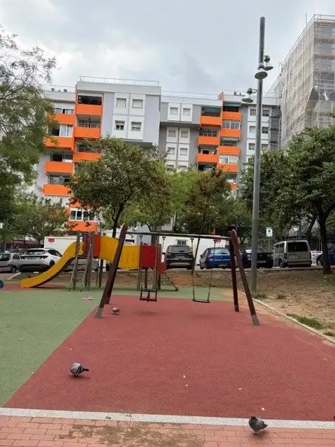 Pis amb ascensor en venda a Nou Barris