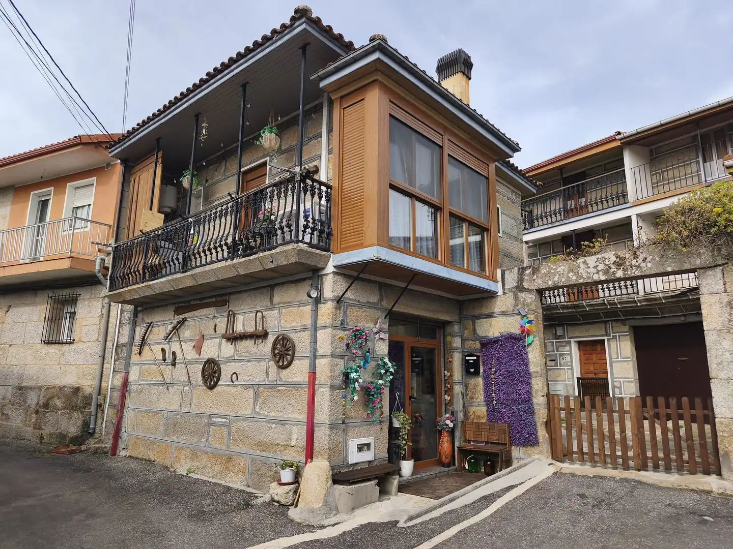 Vista exterior de Casa o xalet en venda en Baños de Molgas amb Aire condicionat, Traster i Balcó