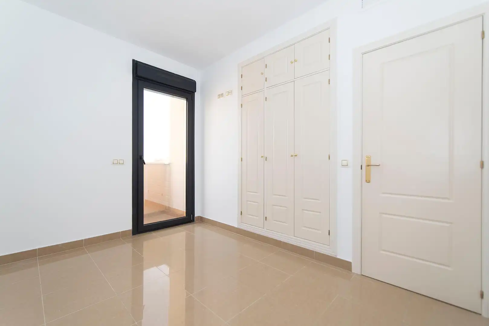 Wohnung mit Terrasse zum Verkauf in Castillo de Cumb. Mayores 6, imagen 14