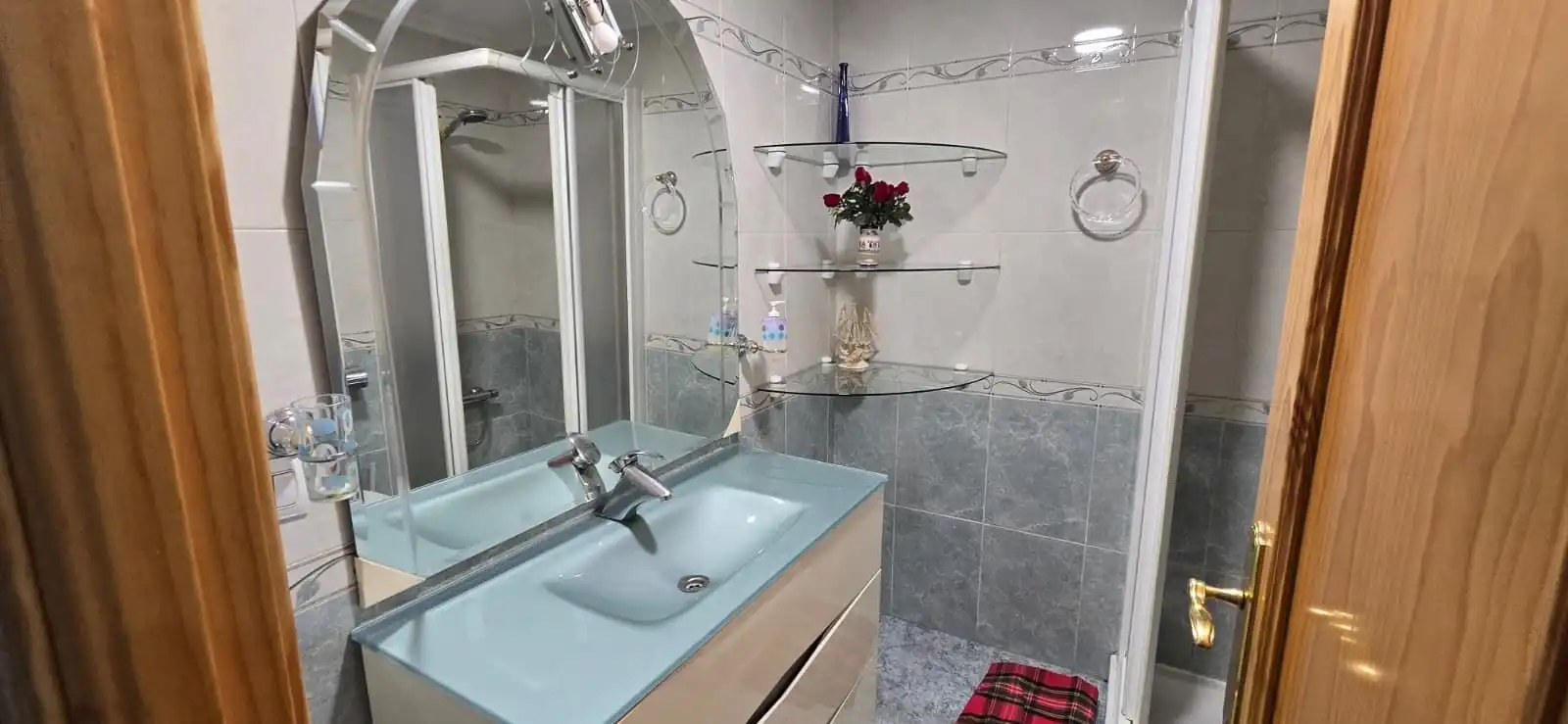 Badezimmer von Wohnung zur Miete in Puertollano mit Klimaanlage, Terrasse und Möbliert