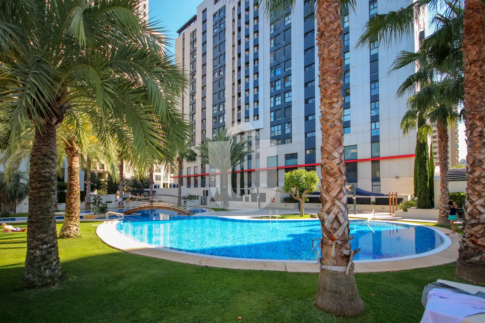 Piscina de Apartament de lloguer en Valencia amb Aire condicionat, Calefacció i Piscina