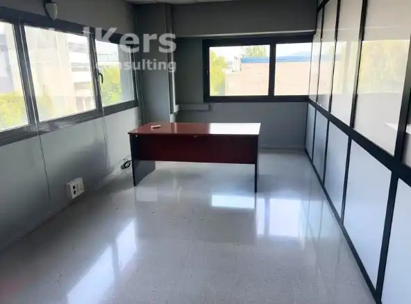 Nave industrial de alquiler en L'Hospitalet de Llobregat con Calefacción