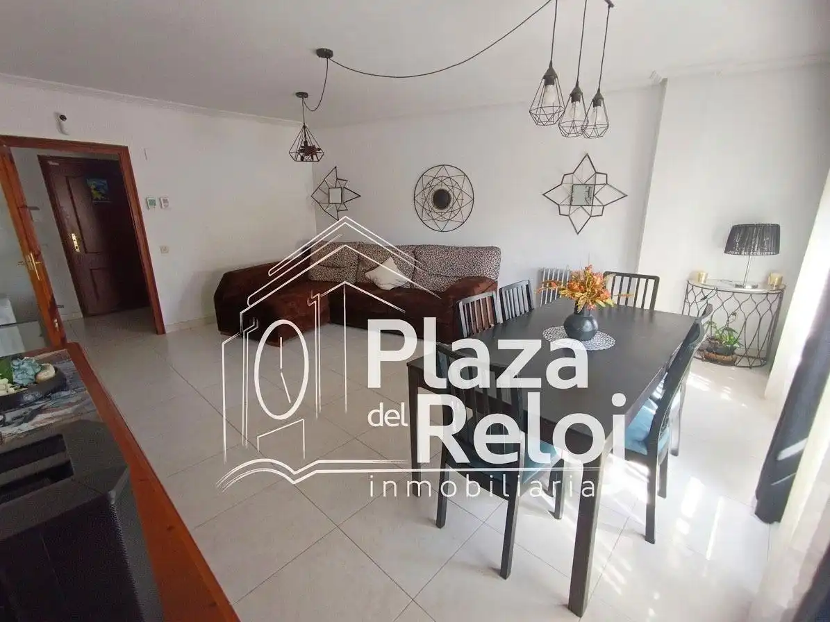 Vista exterior de Piso en venta en Talavera de la Reina con Aire acondicionado, Calefacción y Terraza