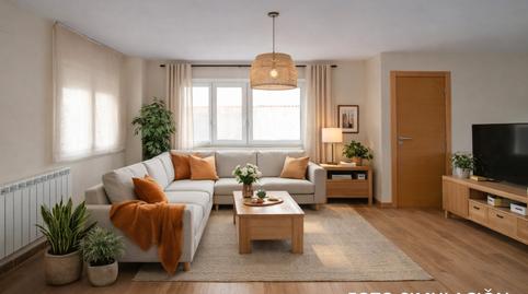 Foto 3 de Casa adosada en venda a Montjuïc, Girona Capital