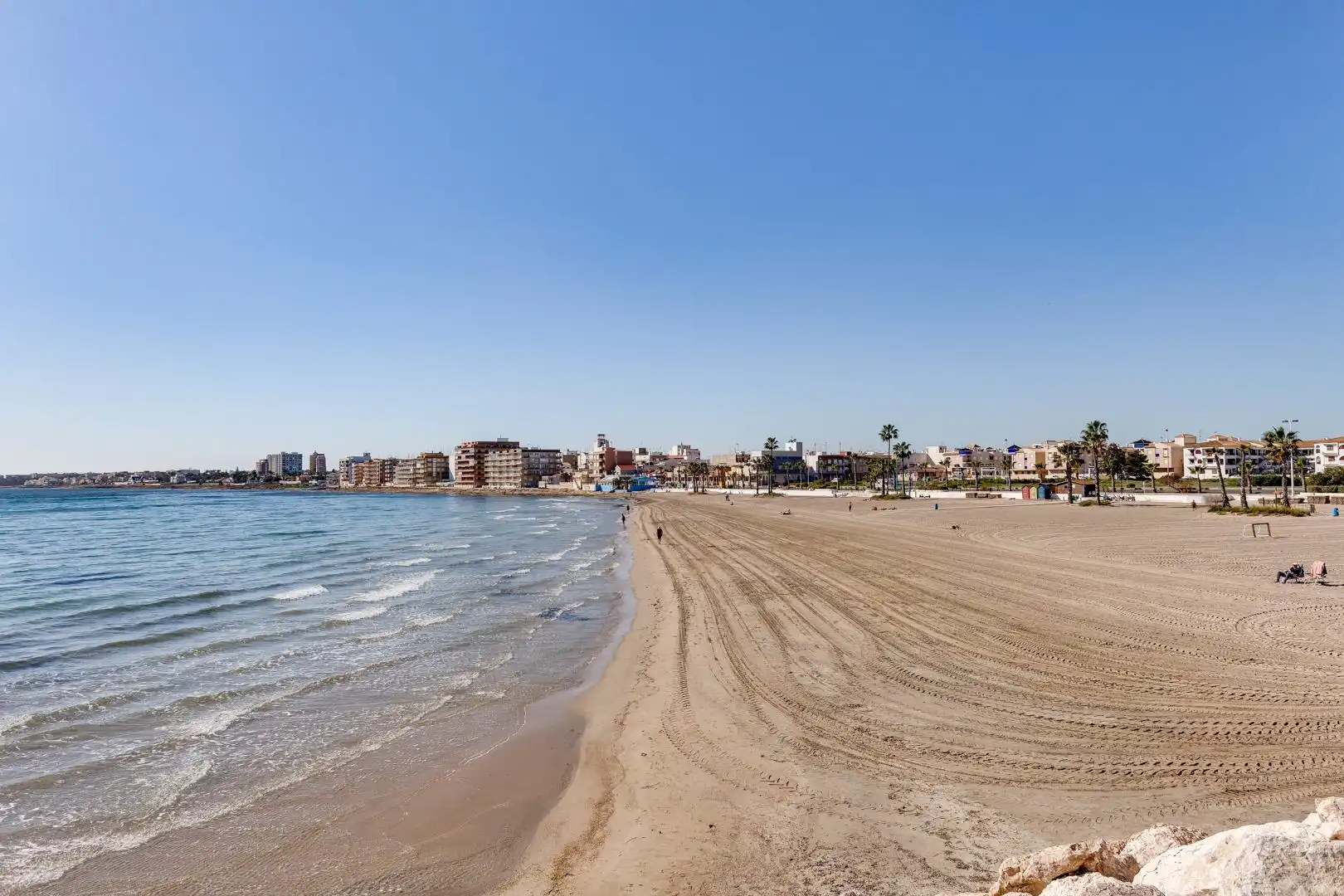 Vista exterior de Planta baja en venta en Torrevieja con Amueblado, Horno y Microondas