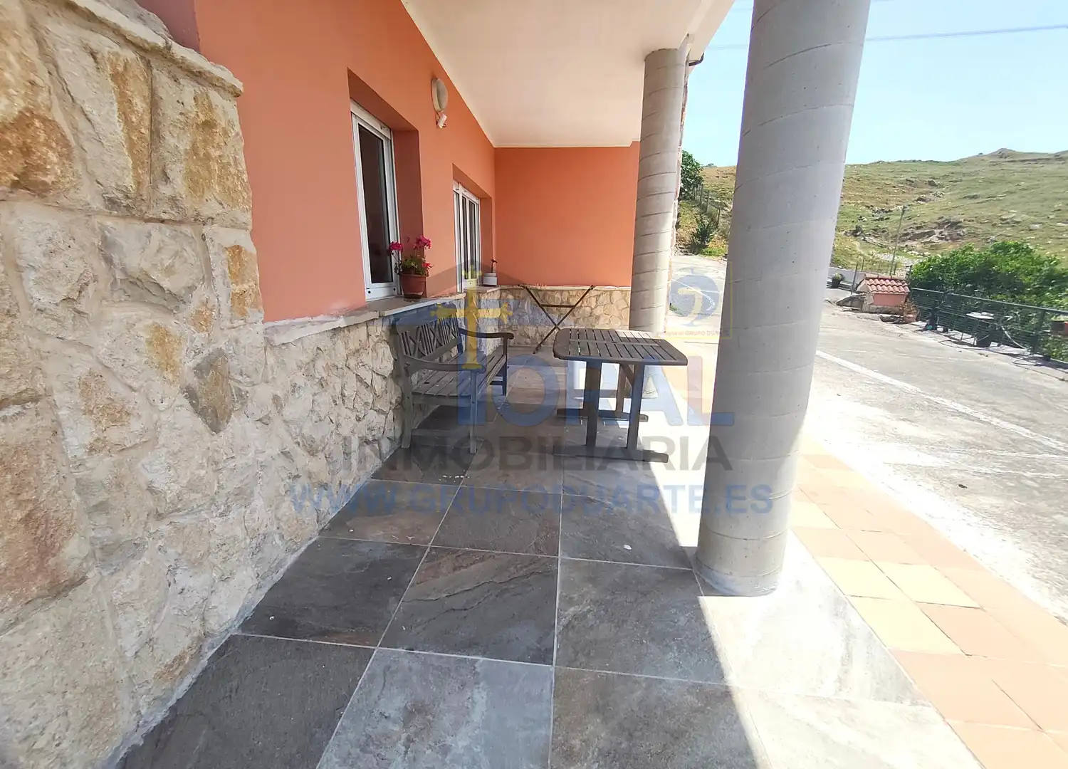 Terrassa de Casa o xalet en venda en Siero amb Calefacció, Jardí privat i Parquet