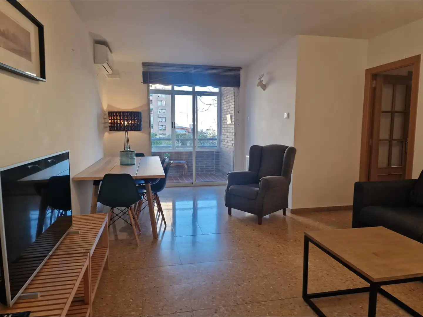 Sala de estar de Piso de alquiler en Valencia con Aire acondicionado, Calefacción y Terraza