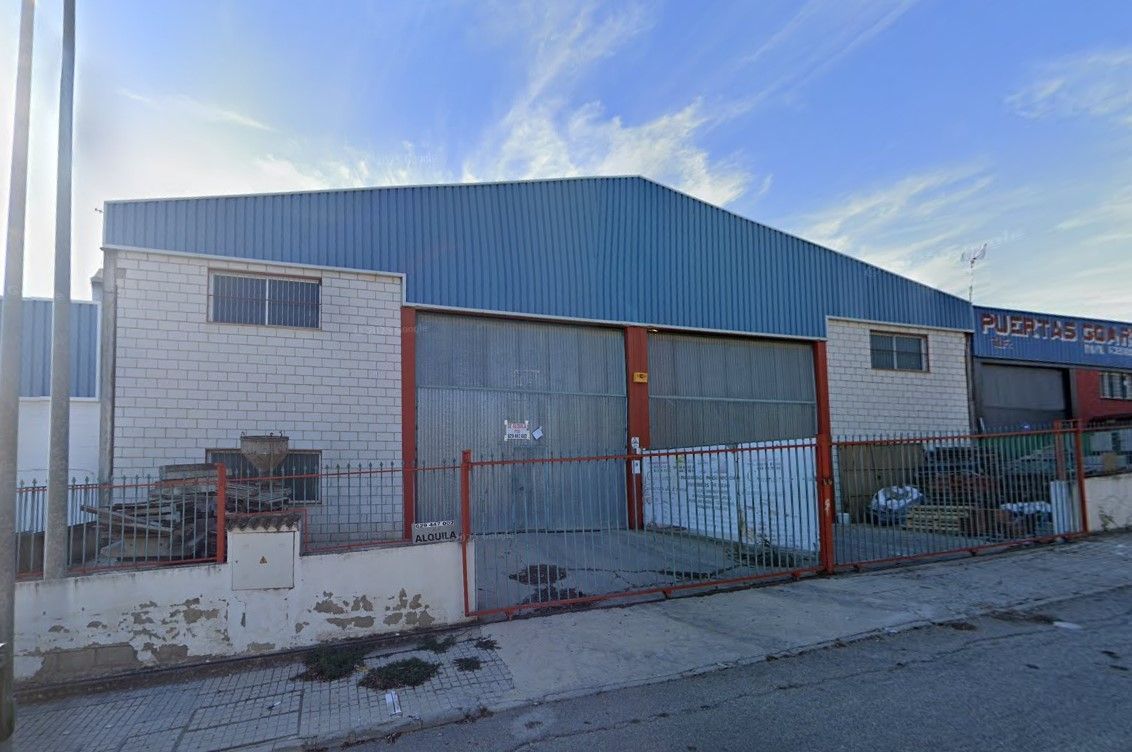 Exterior view of Industrial buildings for sale in Lopera